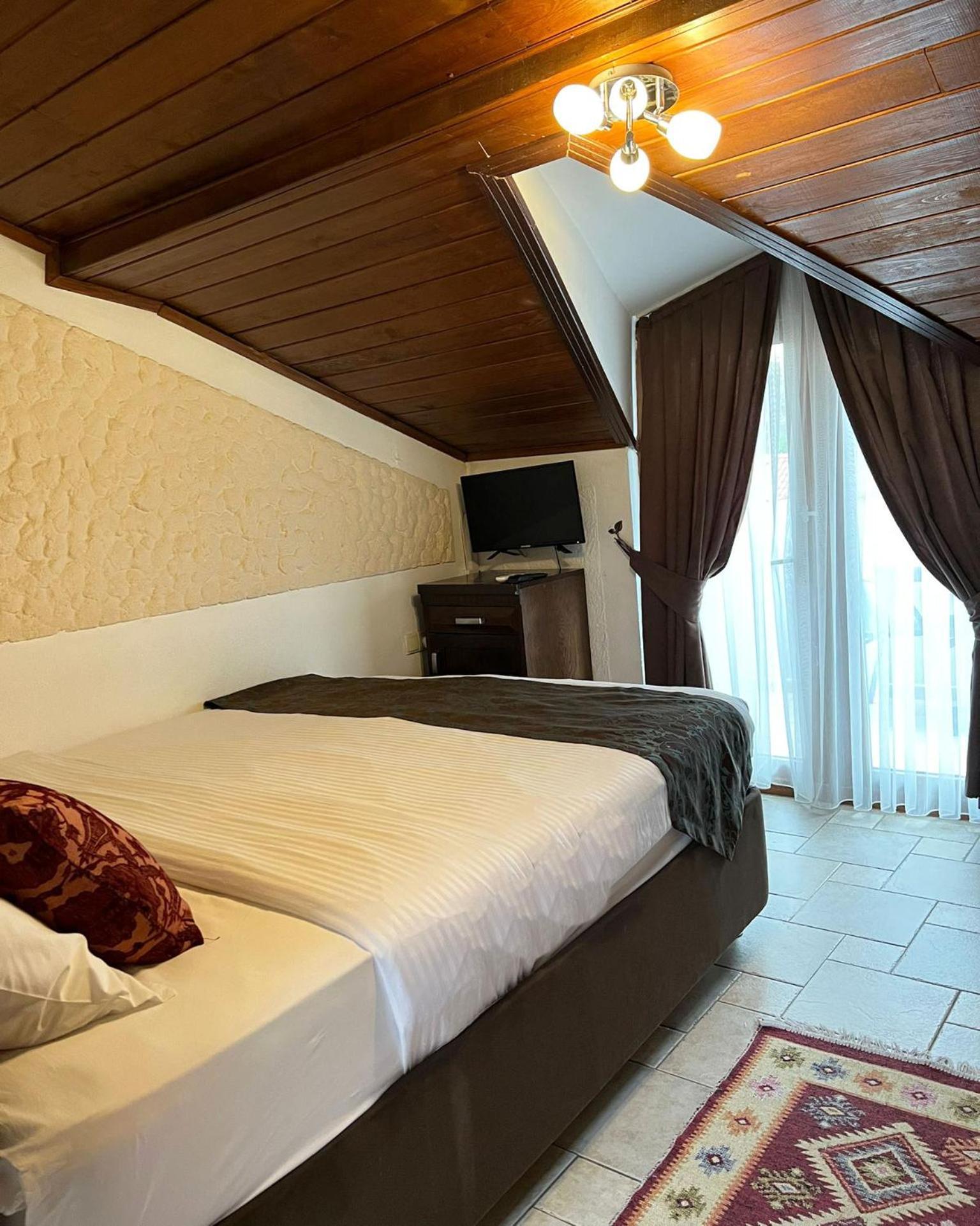 Cicerone Lodge Hotel Antalya Exterior photo